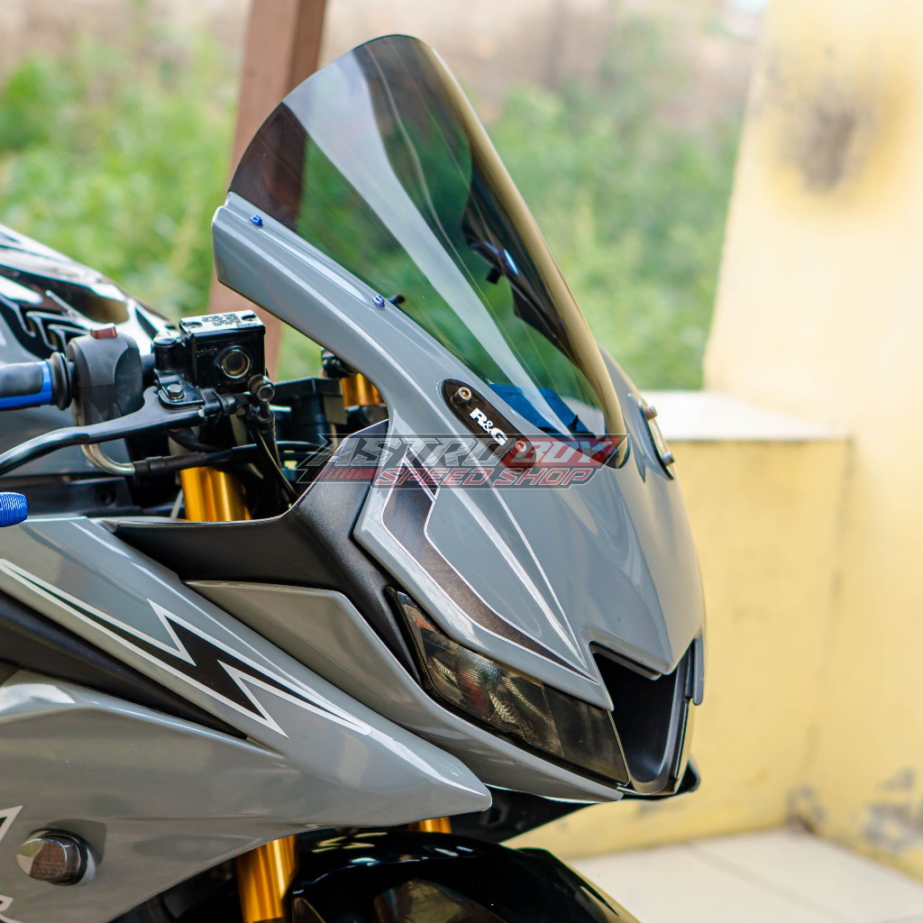 Visor WINDSHIELD R15 V3 EUROPEAN JENNG MODEL 3MM THICK | Shopee Malaysia