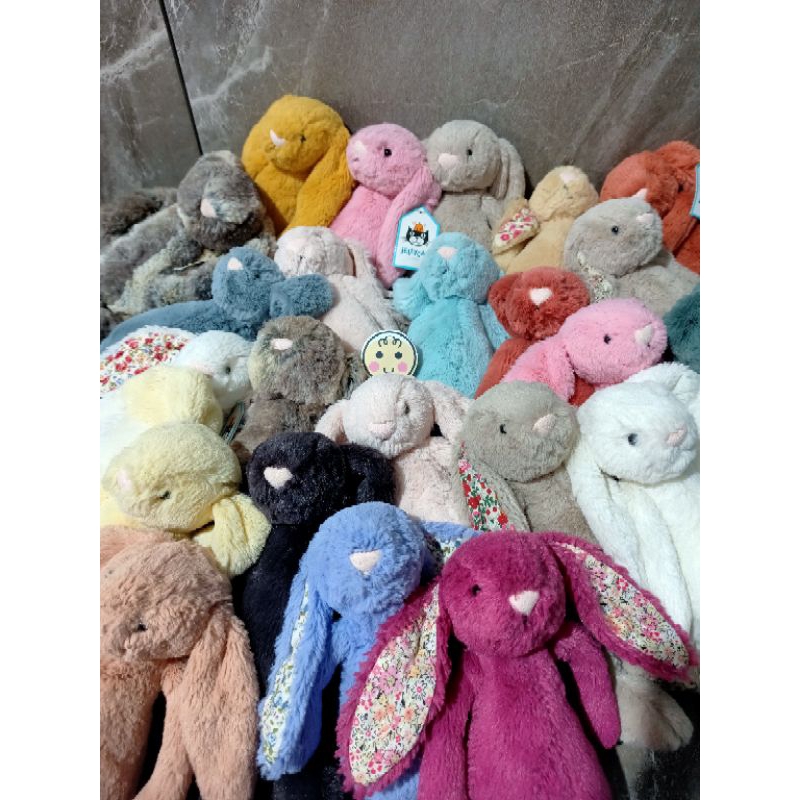 Jellycat bunny SMALL size only!! (UPDATED Oct 2024 NWT & NWOT) Shopee