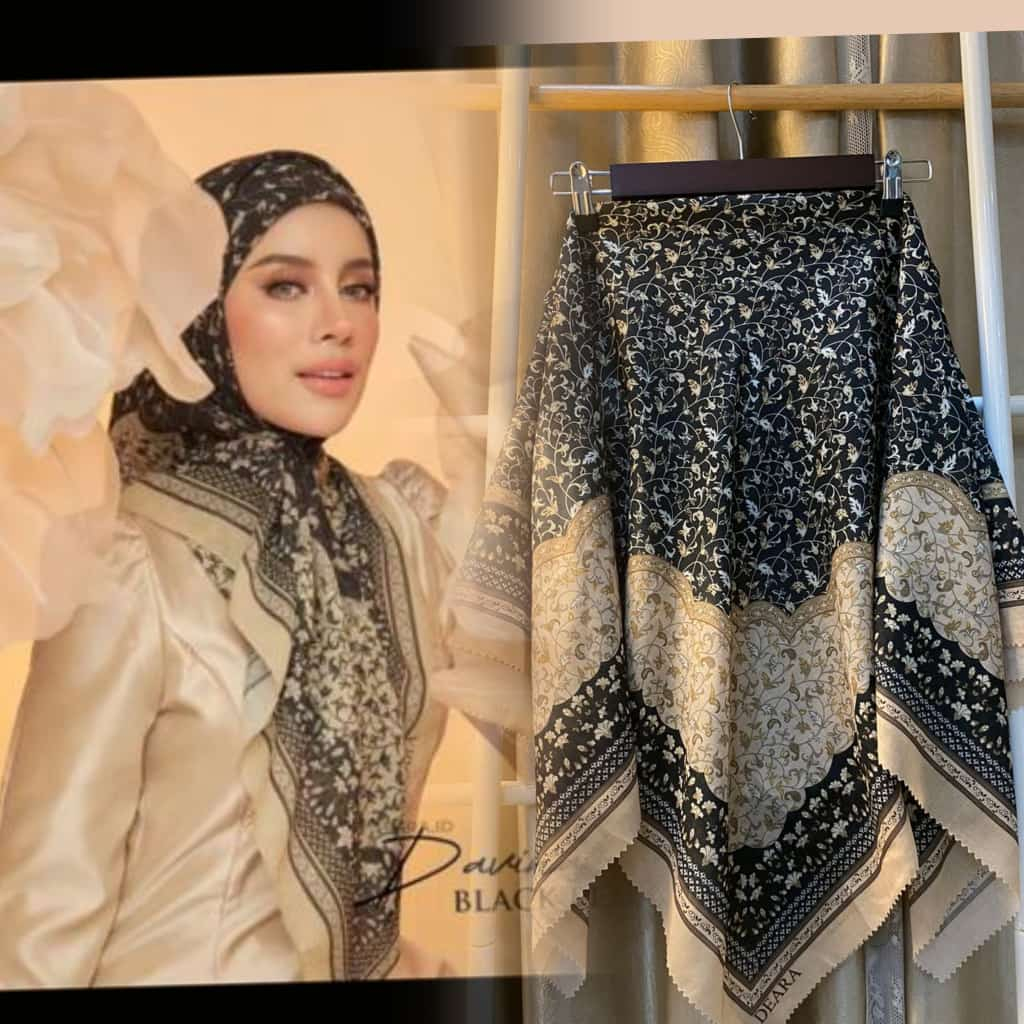 Malibu Black and Mint Square Hijab main image 0