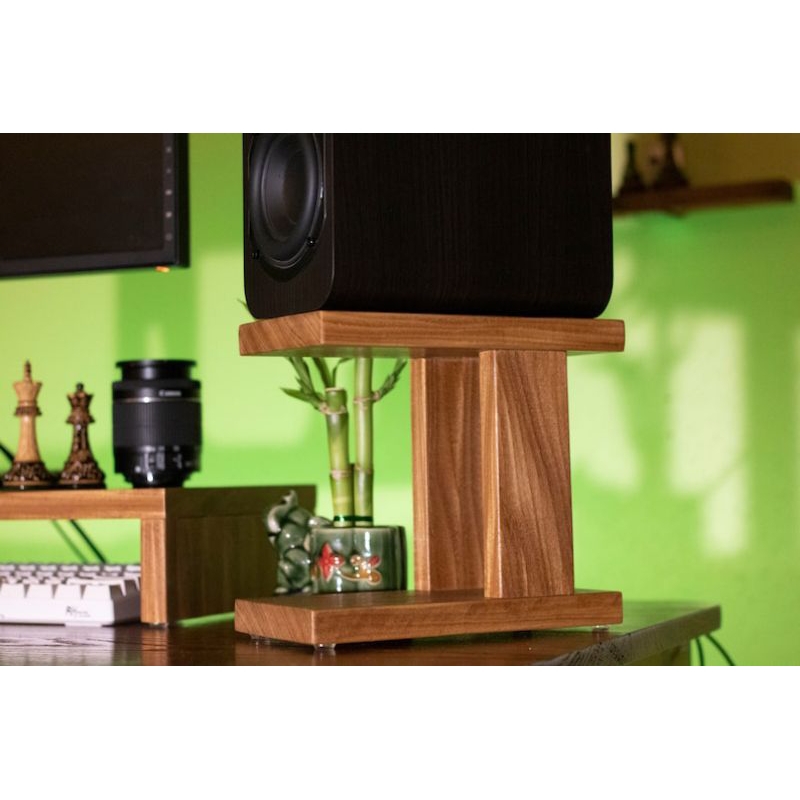 wooden-speaker-stand-monitor-speaker-stand-unique-stand-different