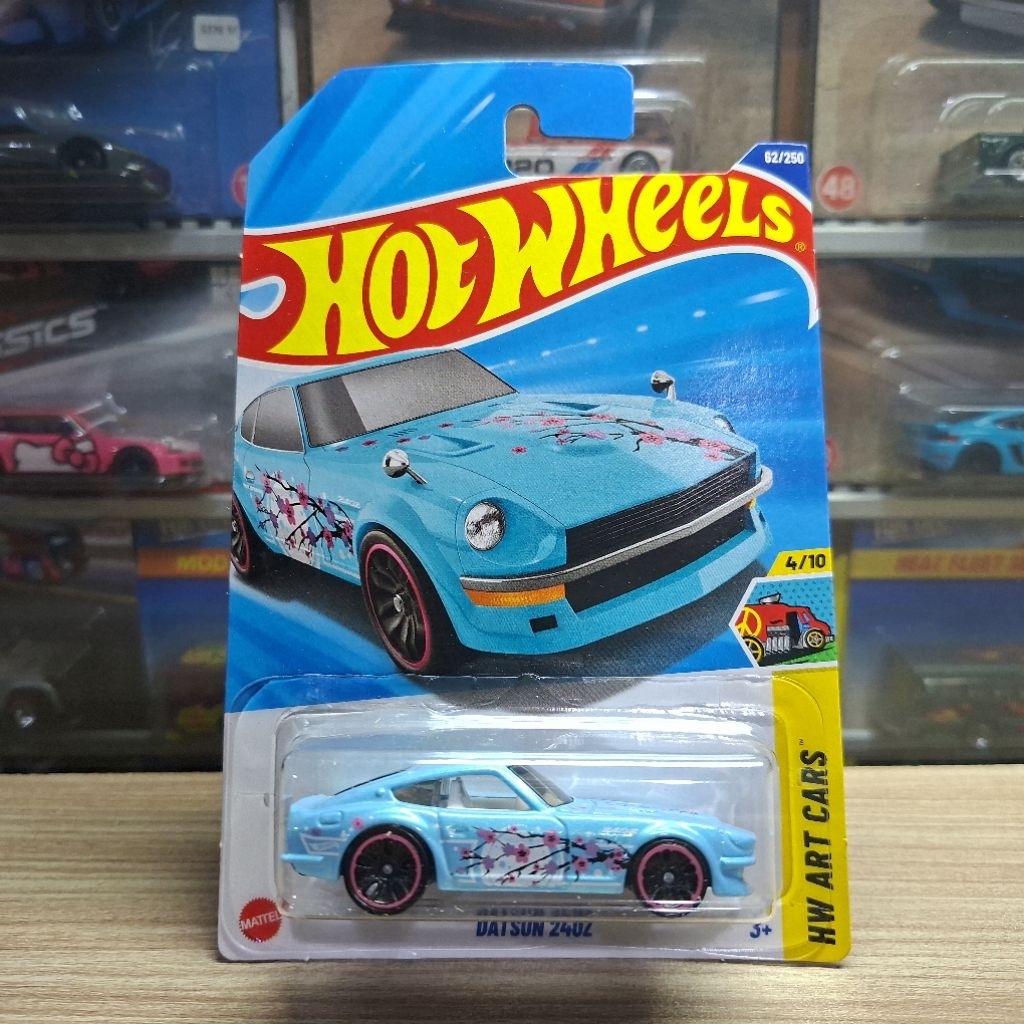 Hot Wheels Datsun 240Z ArtCars 2025 - Neuve En Boîte Originale, échelle 1/64
