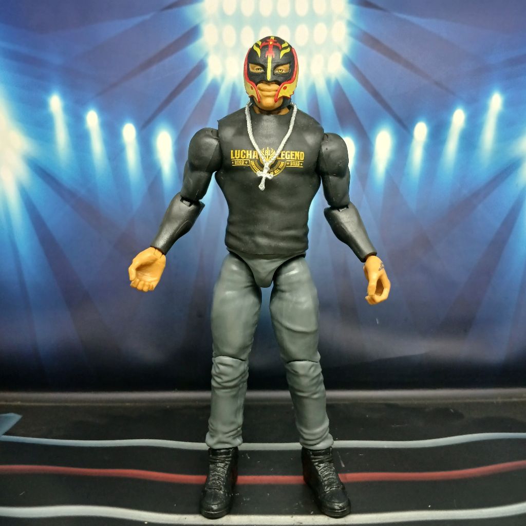 WWE MATTEL BASIC REY MYSTERY WREKKIN LUCIHA LOW RIDER | Shopee Malaysia