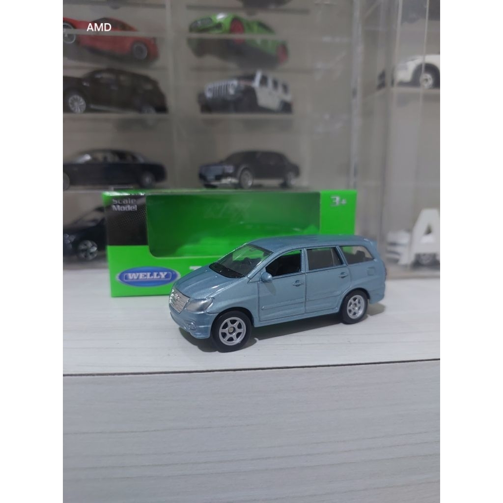 Diecast welly nex toyota kijang innova 60 scale | Shopee Malaysia