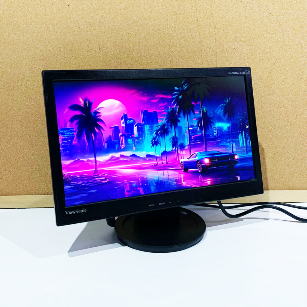 VIEW SONIC 16 Inch HD+ Wide Brand Monitor - Normal Condition SMOOTH ...