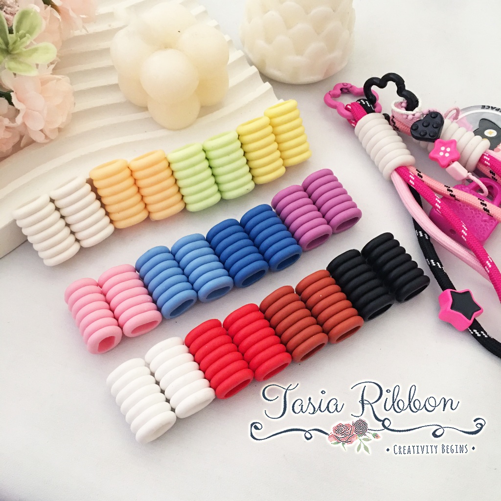 Rubber Paracord Rope (Rubber Caterpillar Sago Paracord Rope | Rubber ...