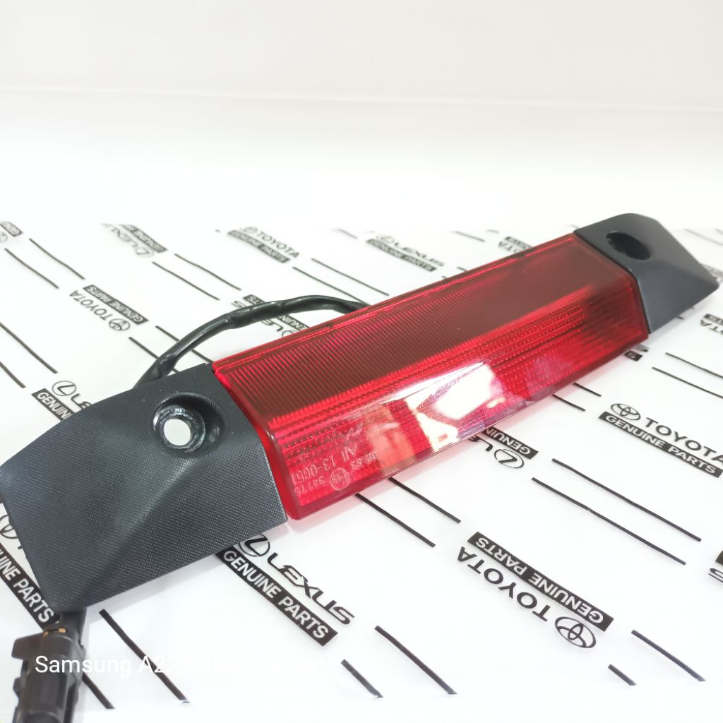GrandNew Avanza Xenia Veloz 2019-2021 OriginaL Rear Spoiler Light ...