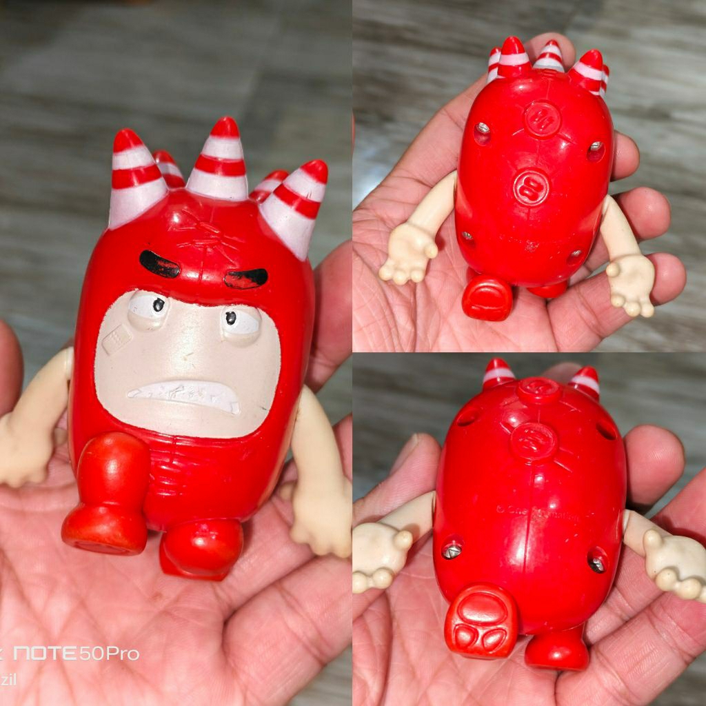 mcdonalds-merah-character-toys-character-mcdonald-oddbod-odbod-red