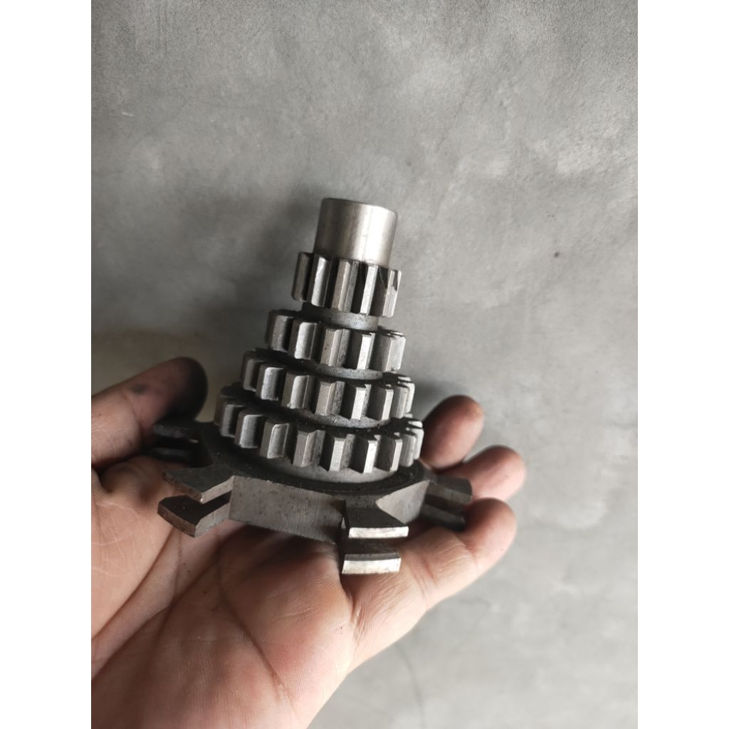 Gear premer pyramid borobudur vespa excel exclusive original | Shopee ...