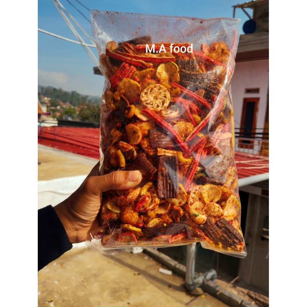 Seblak Mix Mix 1 kg spicy lime leaf packaging | Shopee Malaysia