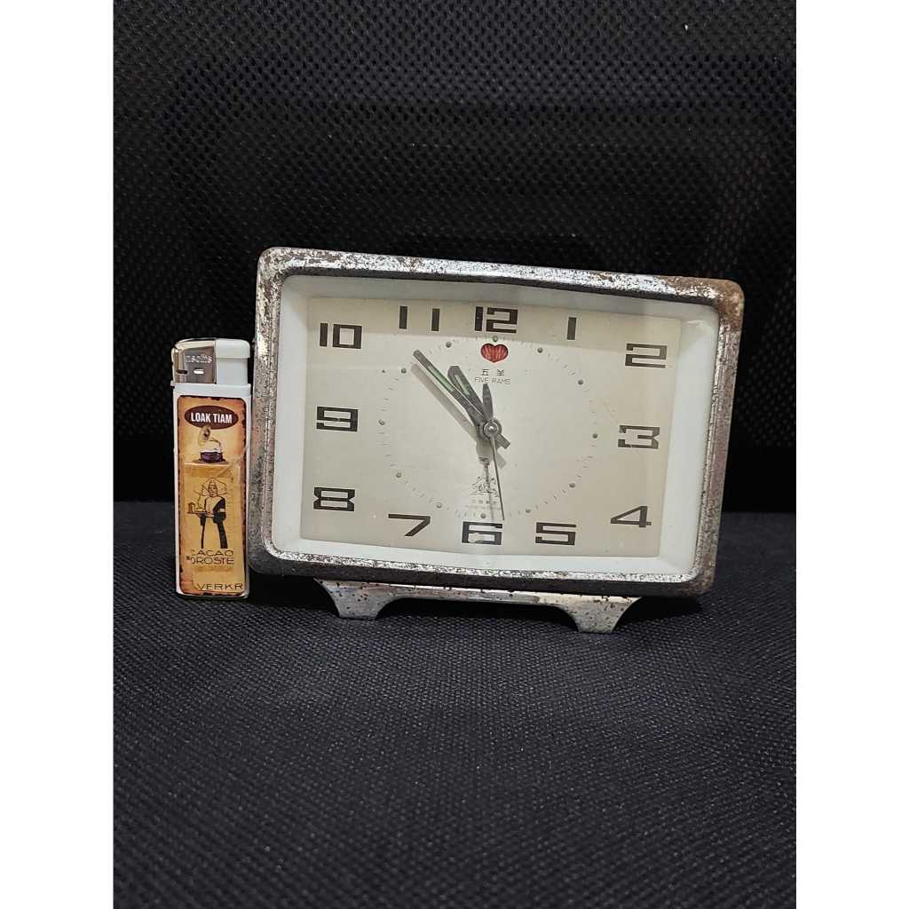 China vintage Alarm Clock Display five rams Smooth Rust Corrosion Case
