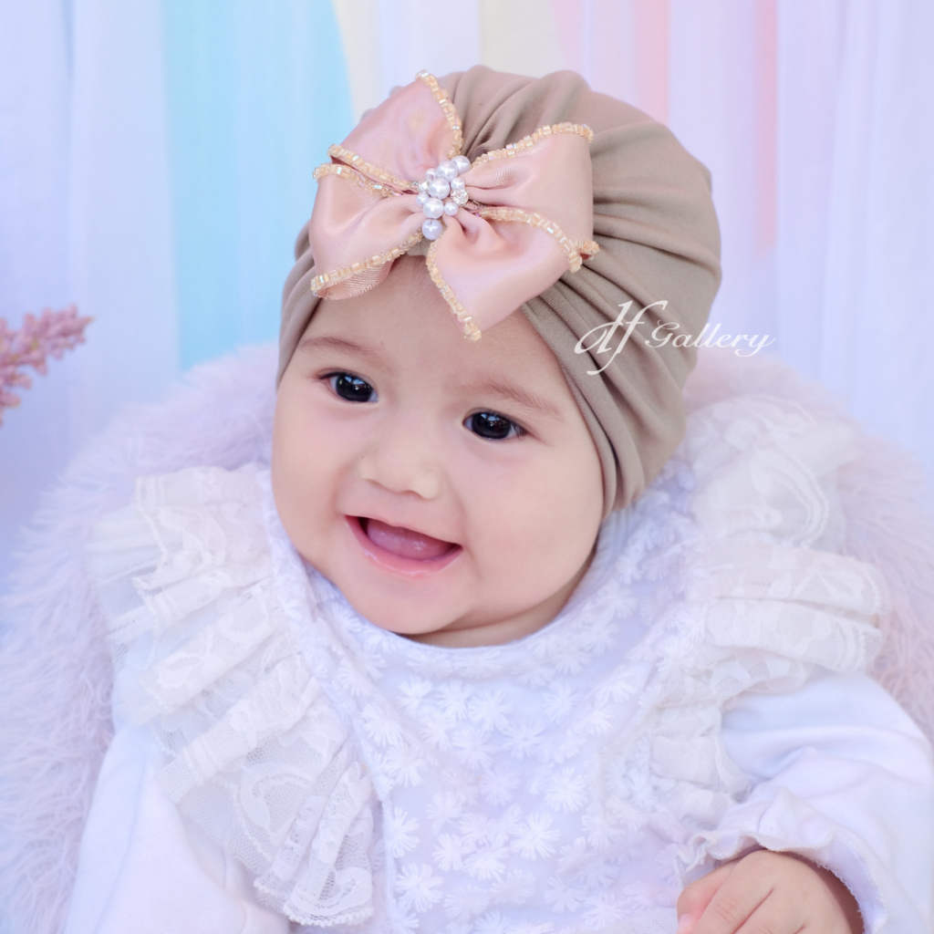 Veronika Children's Turban baby headband, beautiful cute pearl