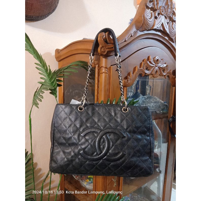 Preloved Chanel Caviar Tote