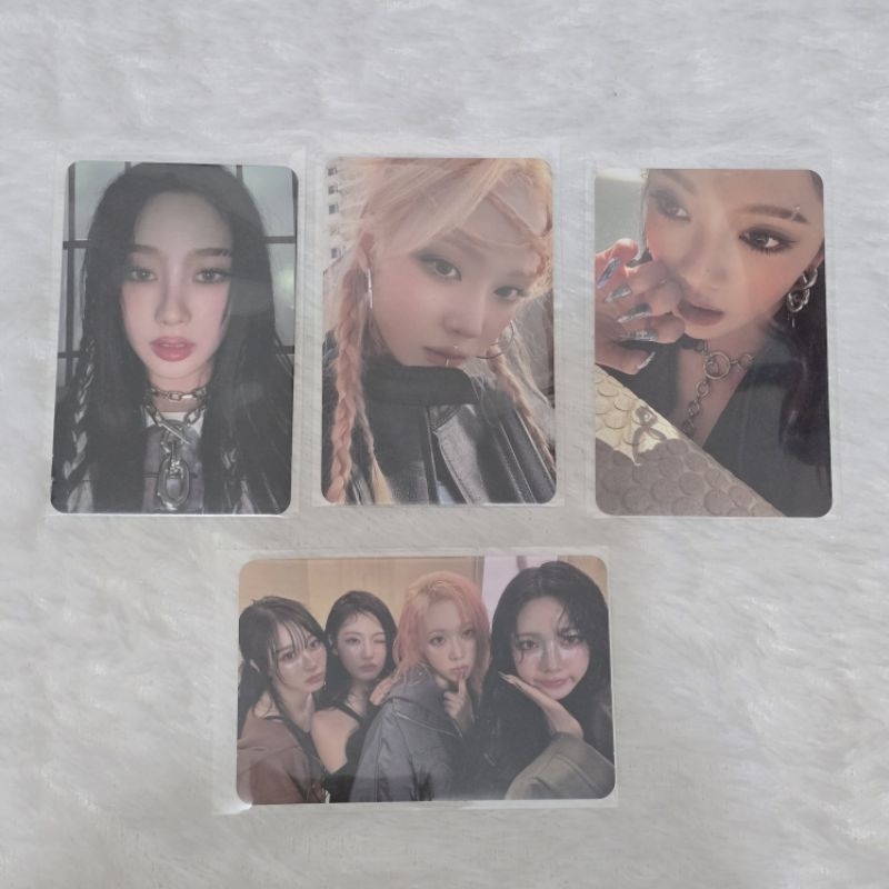 Photocard aespa official 1st album armageddon cdp ver (karina giselle