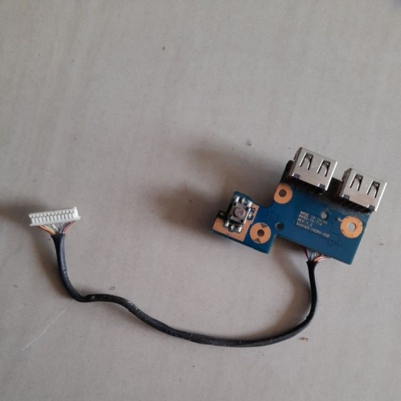 TOMBOL Usb Port Power Button built into the Samsung NP300e4x Laptop ...