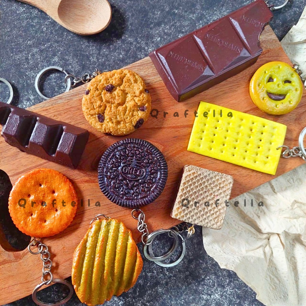 GANTUNGAN Snack Food Keychain Snack Keychain/ Unique VIRALL Keychain ...