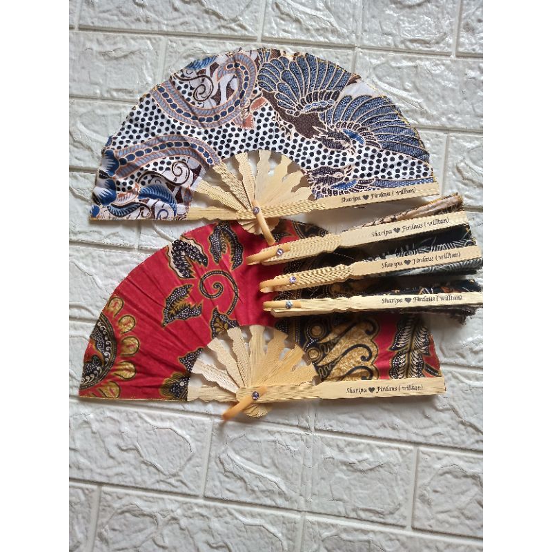 Contents: 100 pcs batik fans UK.15.5cm + name screen printing on the ...