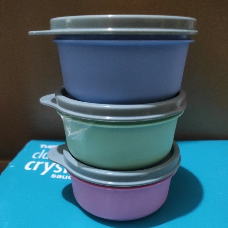 Small server 200 ml Tupperware. (1 pcs) | Shopee Malaysia