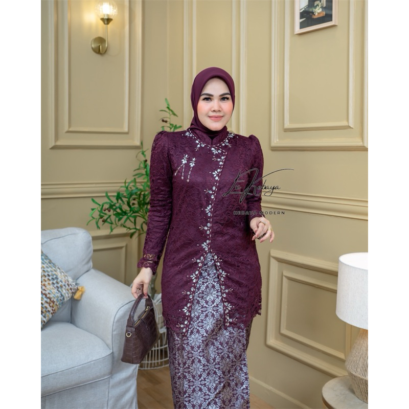 (first hand) Viona Songket Kebaya set - Songket Kebaya - Modern Kebaya ...