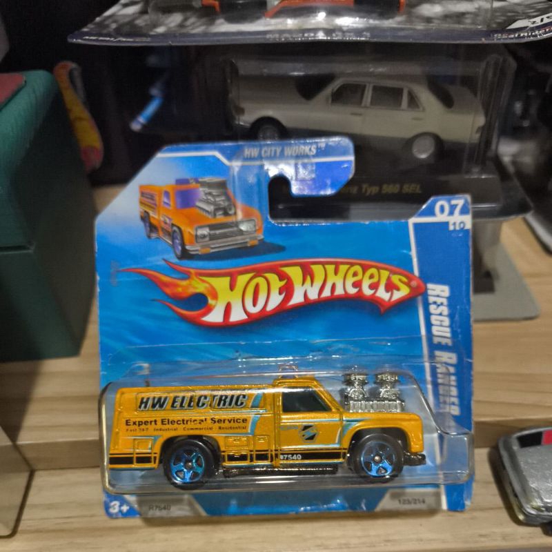 Hot Wheels Rescue Ranger Yellow HW City Works 2010 | Shopee Malaysia