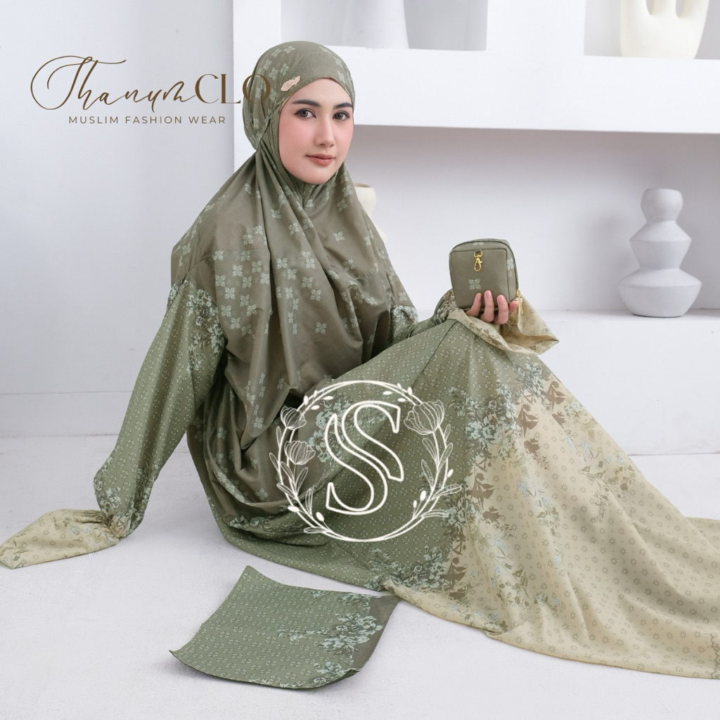 (Free Prayer Rug & Prayer Beads) - Mini Prayer Robe with Zipper and ...