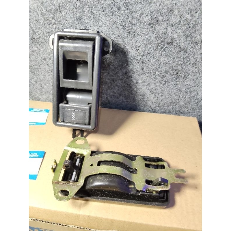 Internal door opening handle for taf Gt Rocky hiline cars have a choice ...
