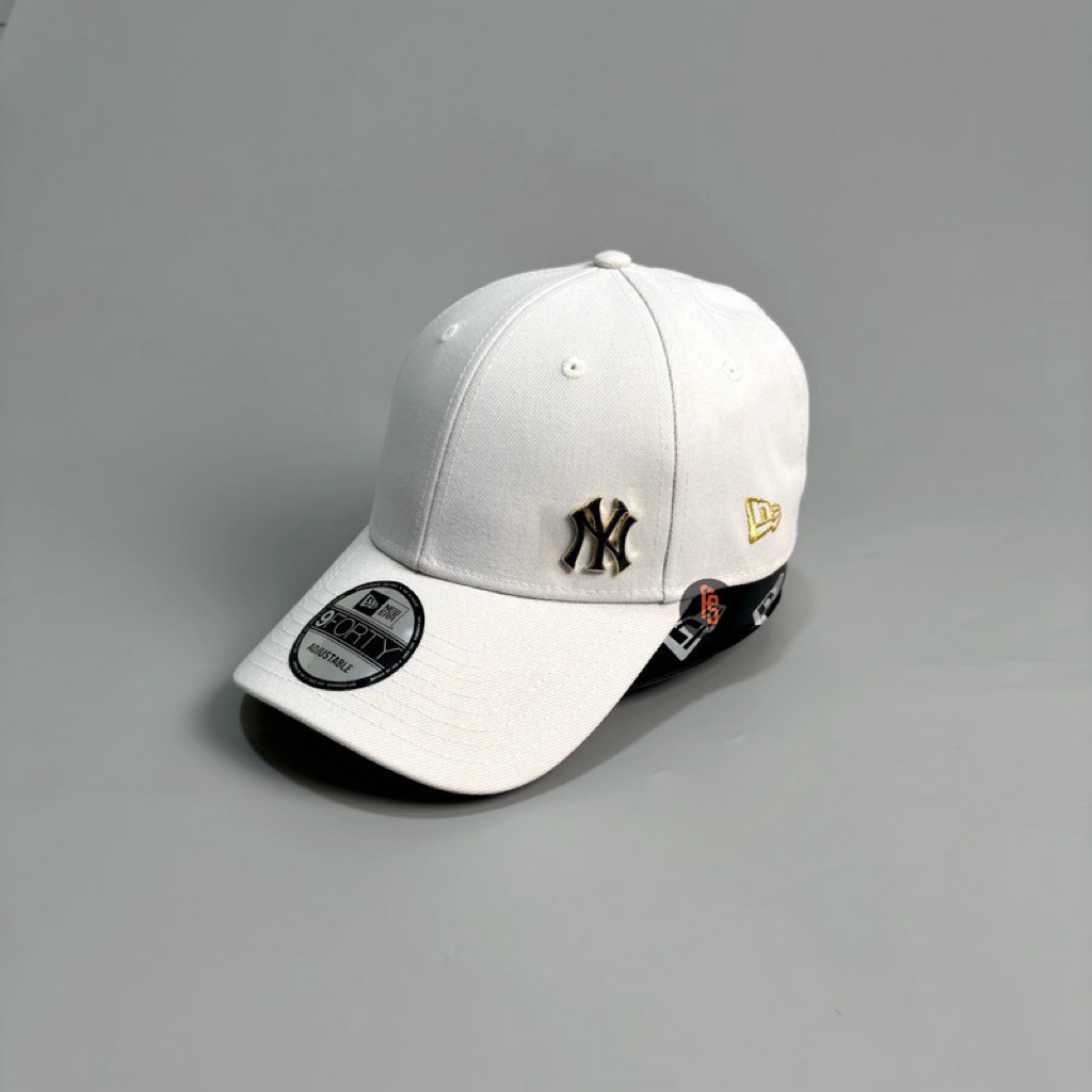 ORIGINAL NEW ERA HAT 940 MINI METAL BADGE NEYYAN WHITE BEIGE GOLD