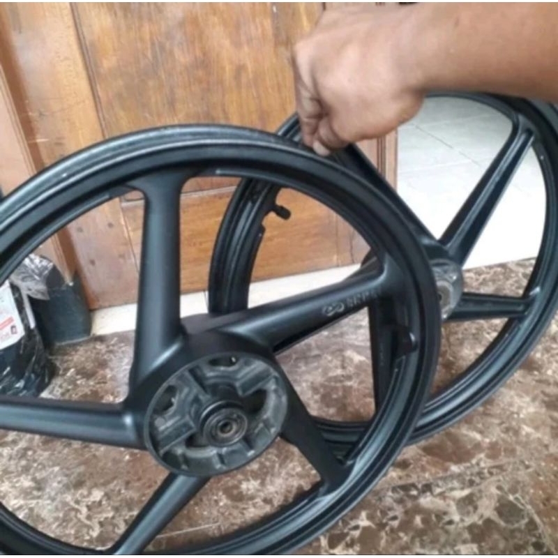 Shogun 125 smash Shogun old tornado racing rims original enkei japan ...