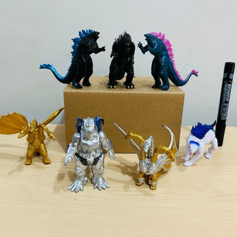 Action figure toyking ghidorah gold godzilla kaiju monsterverse shimo ...