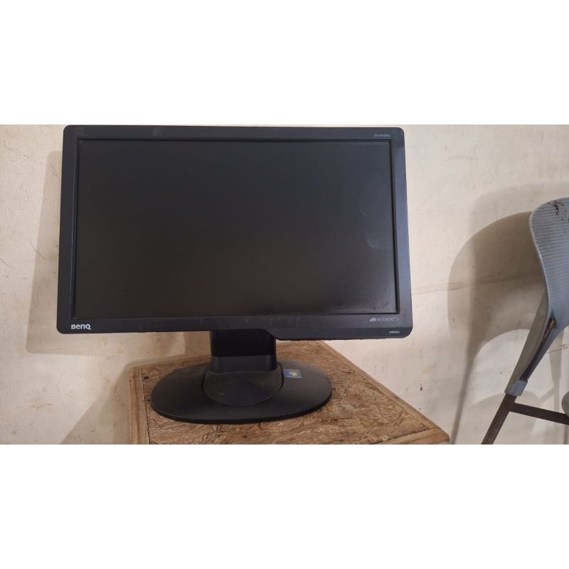 Super smooth 16 inch benq monitor | Shopee Malaysia