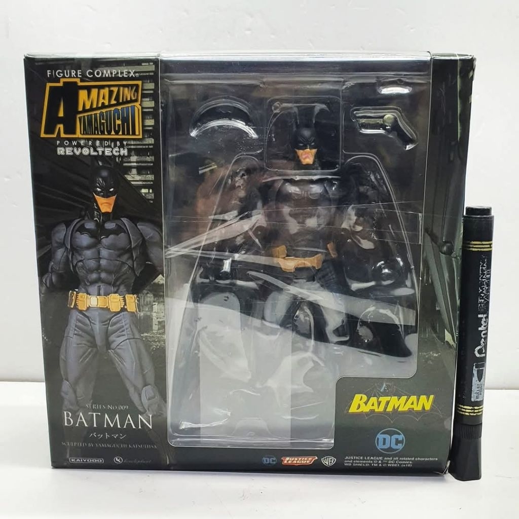 Revoltech batman action figure toy amazing yamakuchi gear ...