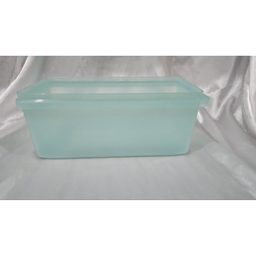 Base jumbo stack n store blue tupperware | Shopee Malaysia