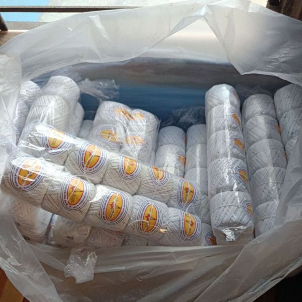 MERAH 10 Pcs Mattress Yarn Rope / hemp yarn rope / red and white flag ...