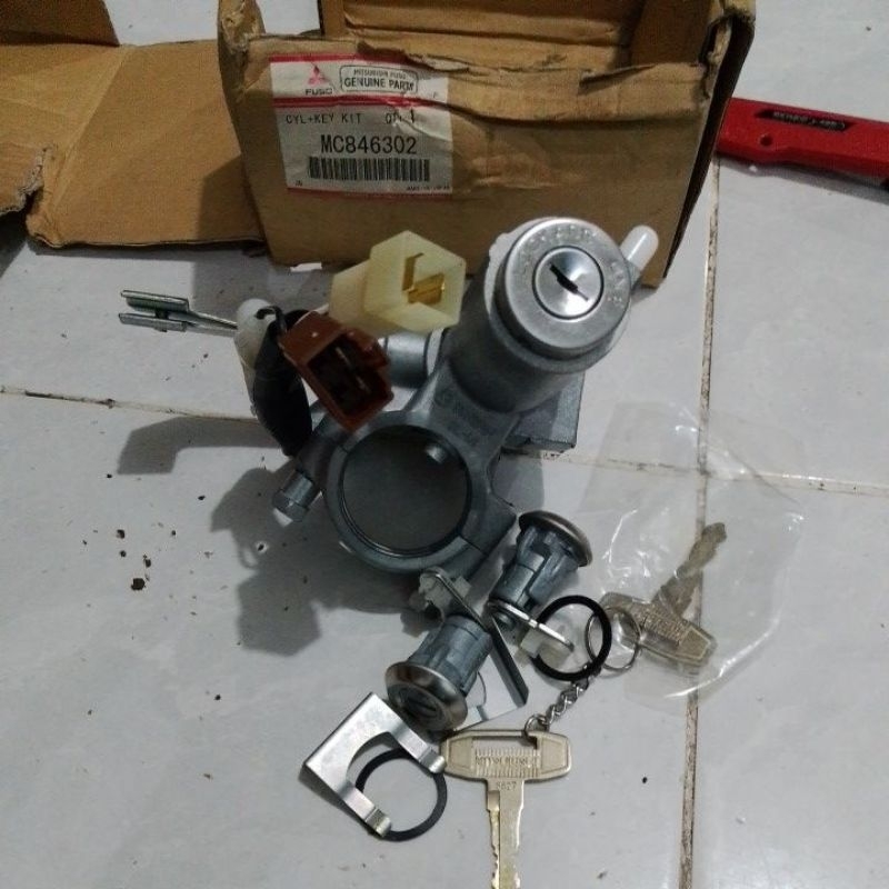 Genuine original Mitsubishi fuso ps 190 ignition key | Shopee Malaysia