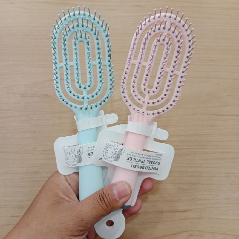 MINISO Mini Portable Standing Vented Brushminiso (hair comb) | Shopee ...