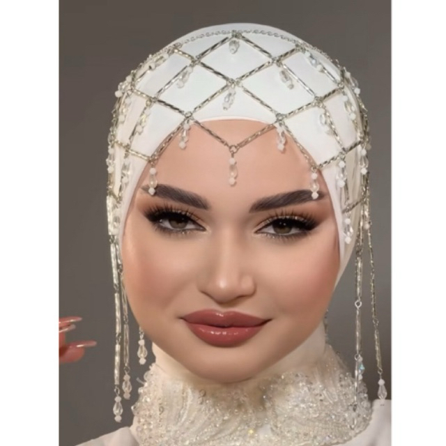 middle eastern headpiece