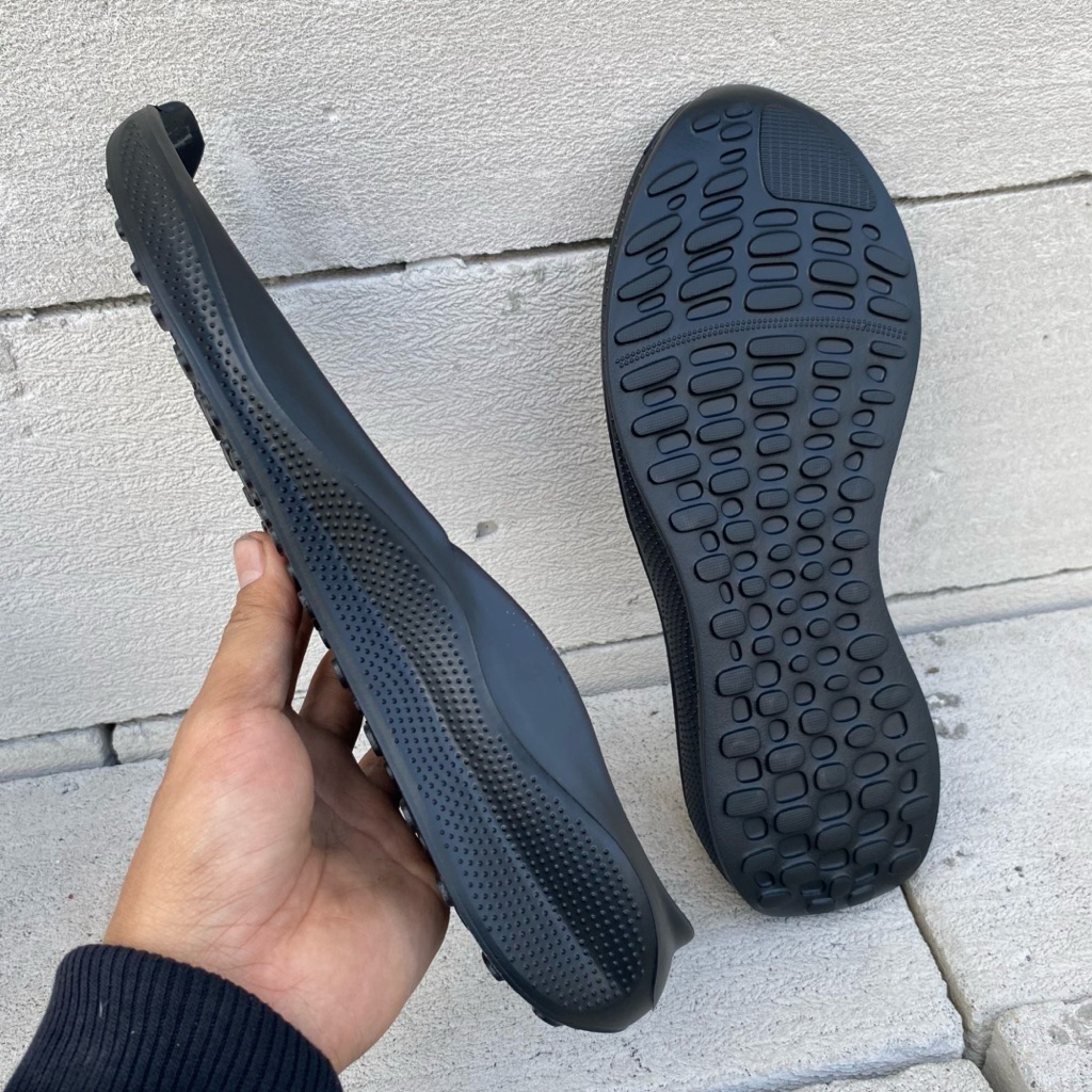 Universal Outsole with Freckles Motif Full Black | Elegant and Sporty ...