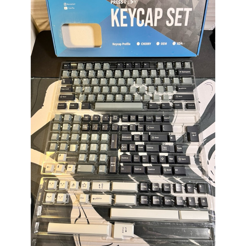 Keycaps Press Play Spacebound Cherry Profile PBT Double Shot for ...