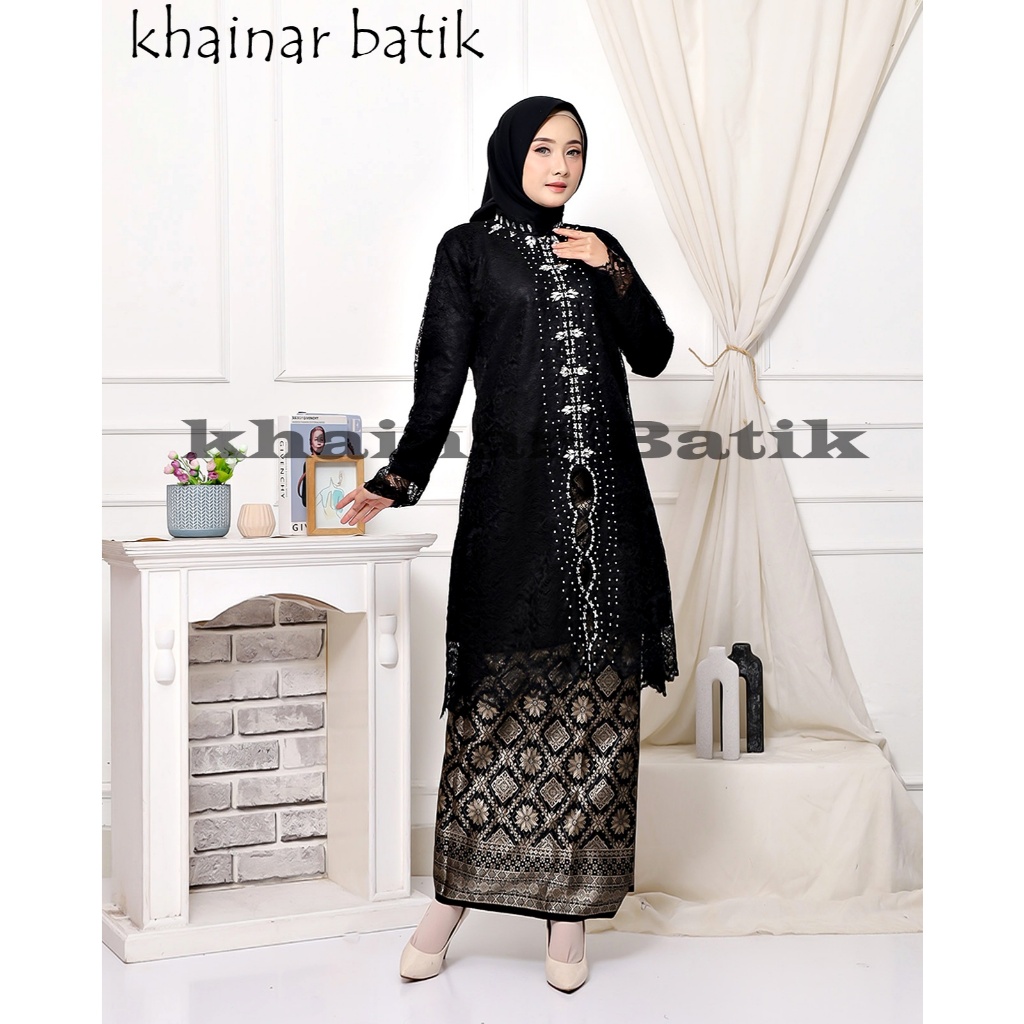 Black Set (Top & Skirt)