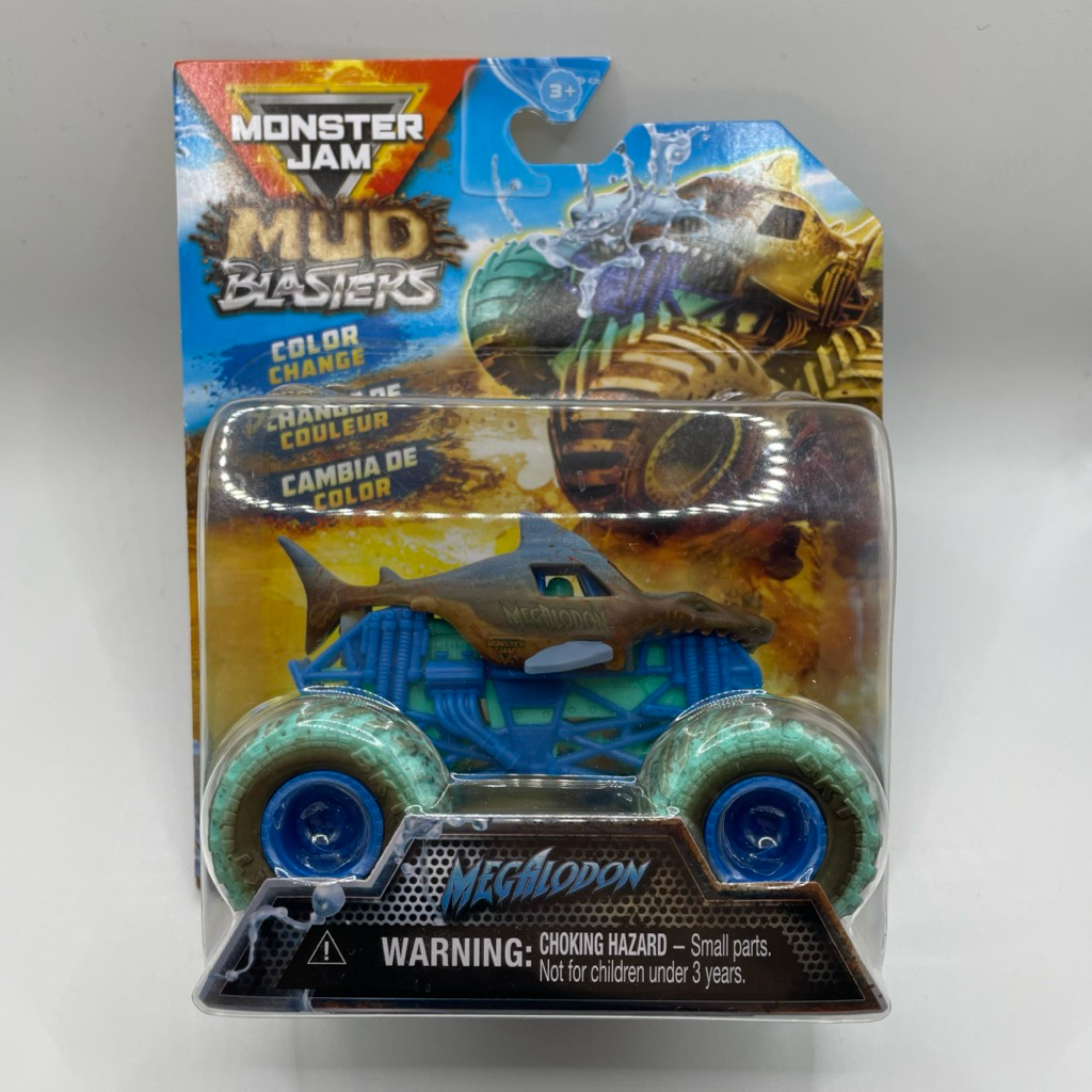 Monster Jam Megalodon Mud Blasters Color Change Shark Scale Spin Master ...
