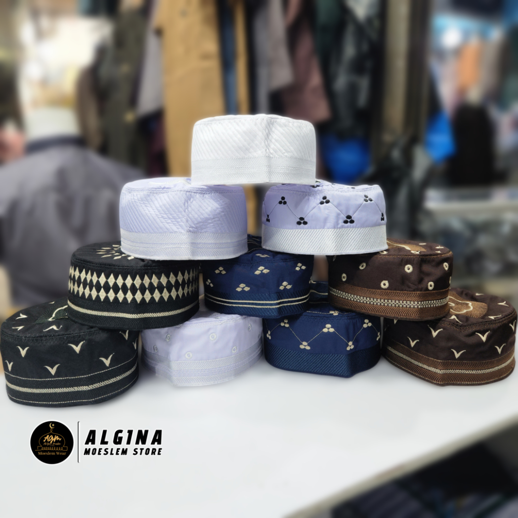 Madinah Bugis Super Color & White Peci | Bugis madinah cap | Shopee ...