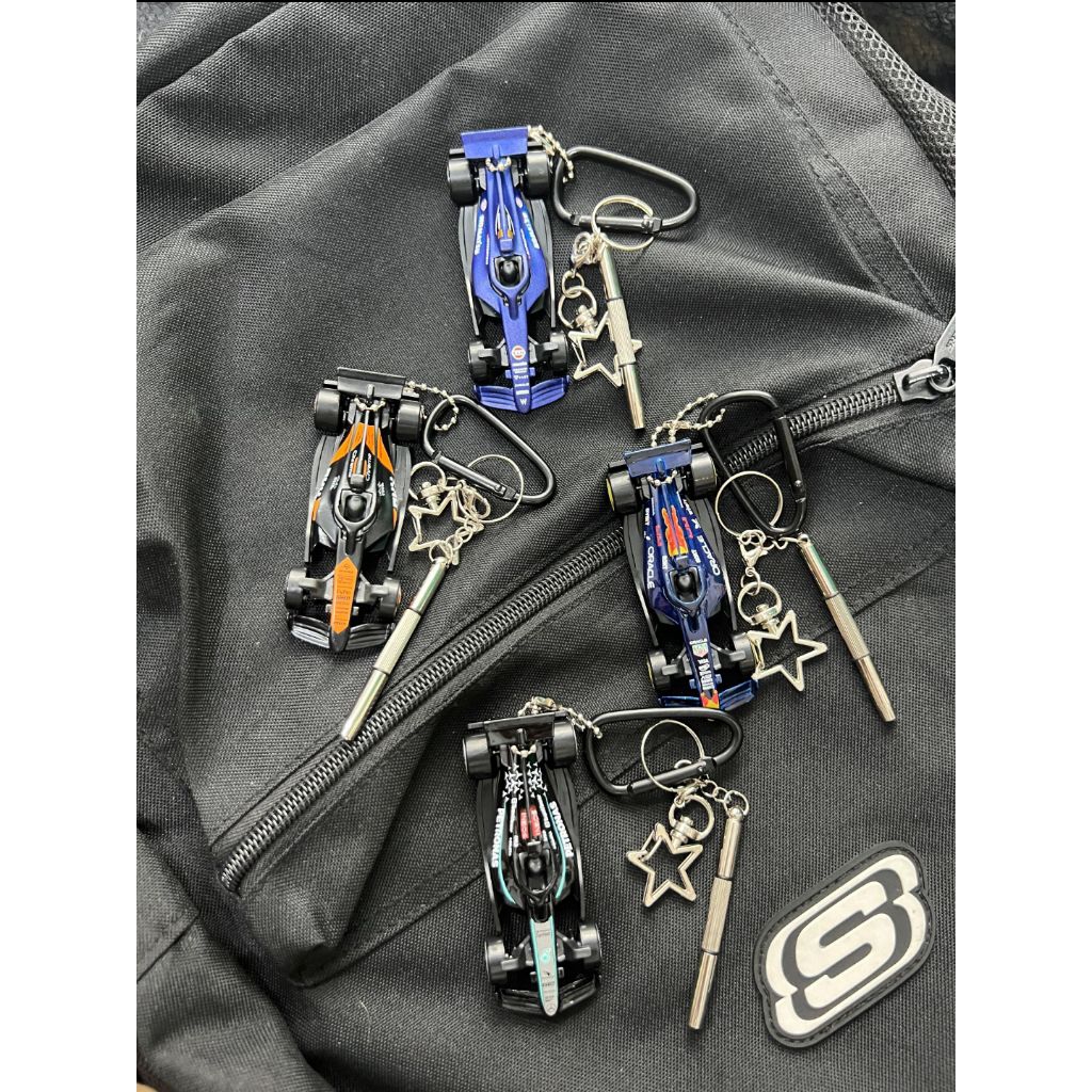 Keychain Hotwheels F1 Mercedes, McLaren, Redbull, Williams, Vcarb ...
