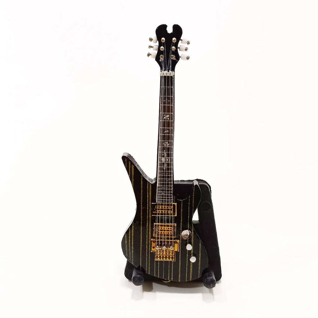 Schecter Synyster Gates Avenged Sevenfold Exclusive Guitar