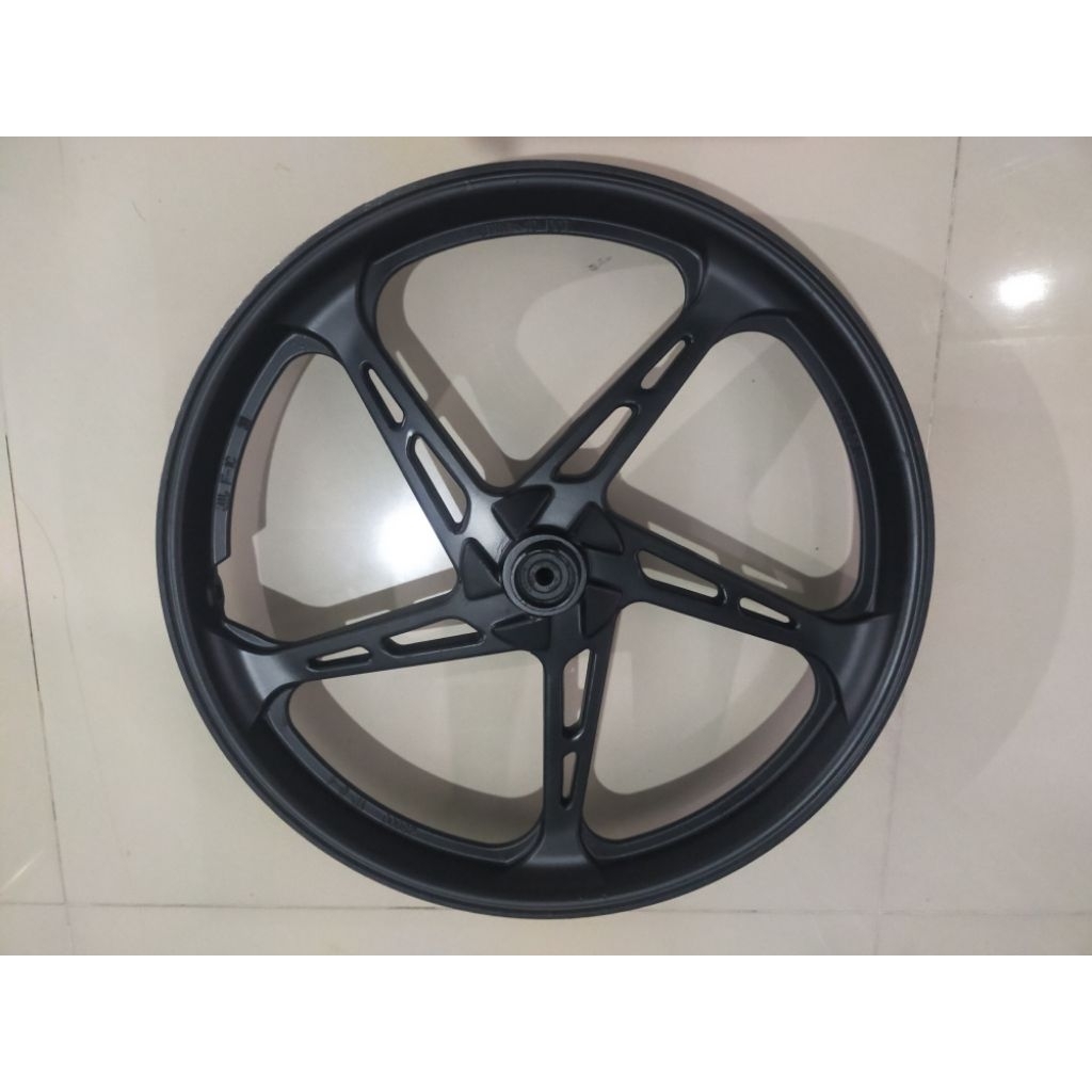 Front resin rims for jupiter MX old MX new original (second hand goods ...