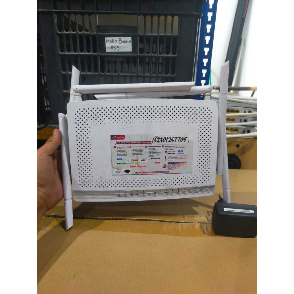 FIBERHOME 5N Router (HG6245N) 6 Port Antenna biru + Adapter | Shopee ...