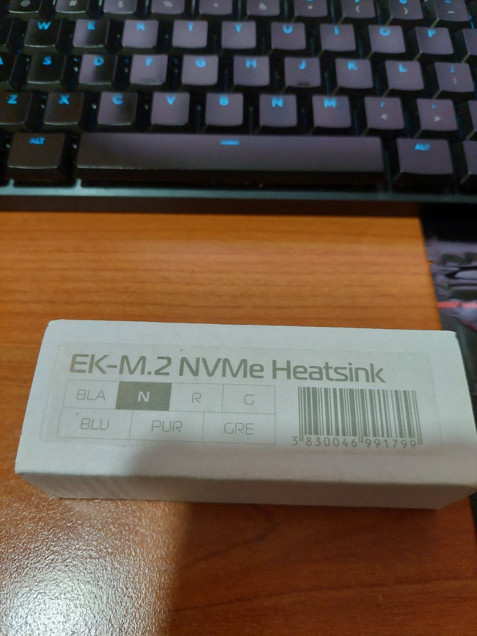 EKWB EK-M.2 NVMe Heatsink # Black / Nickel / Red | Shopee Malaysia