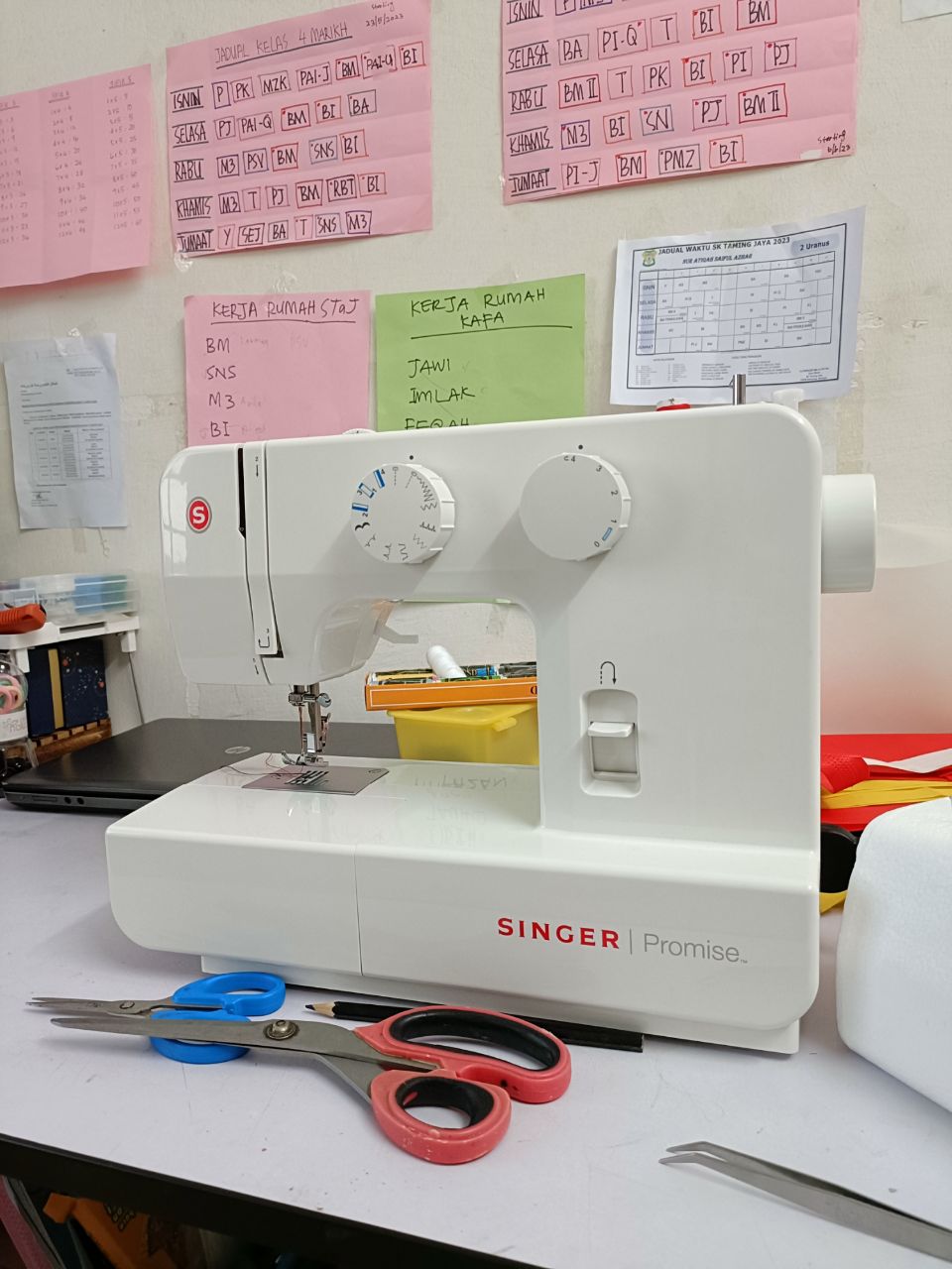 Singer Promise 1412 - Maquina de coser