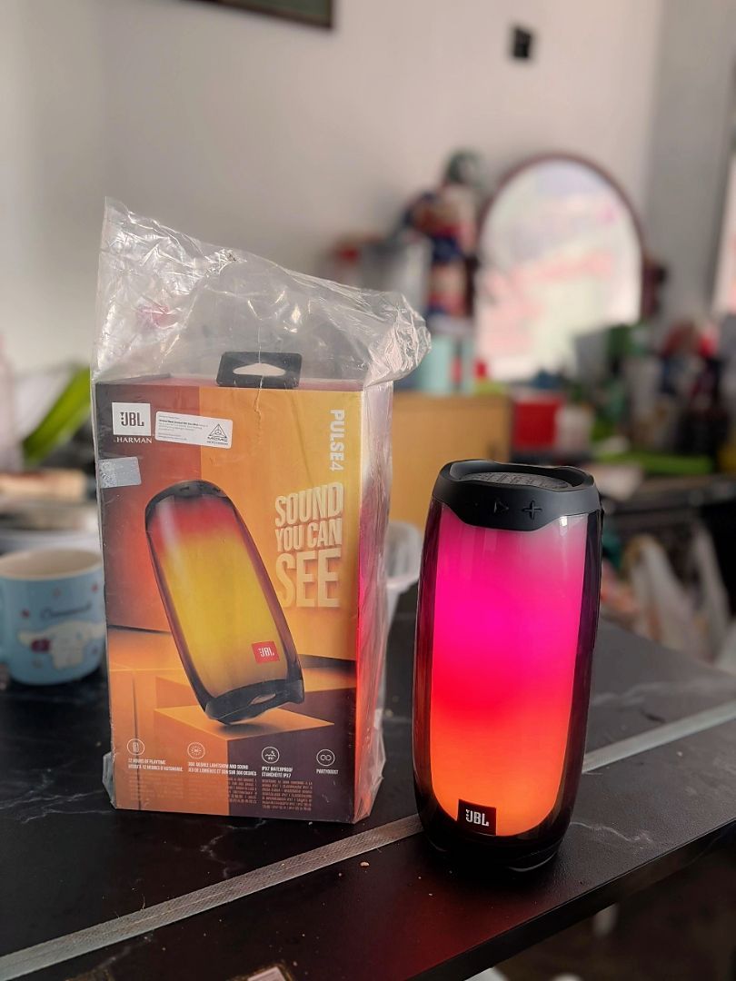 Buy JBL Pulse 4, Wireless Waterproof Speaker JBL Online Store MY