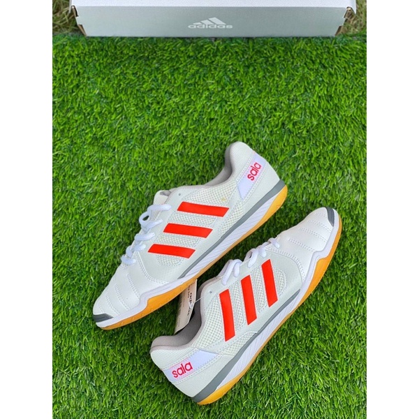Kasut futsal adidas sala clearance