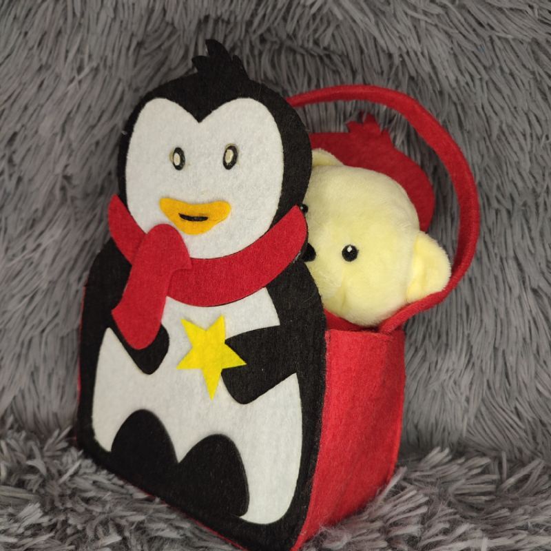 BEAR WITH SMALL BAG KIT KAT PLUSH Shopee Malaysia