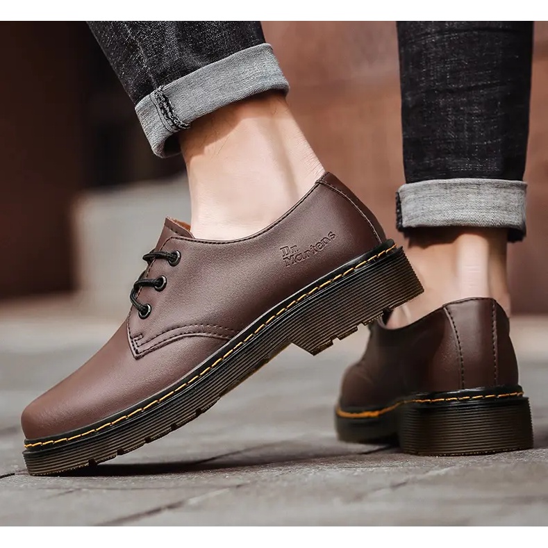 Ready StockNew England Dr.Martens Martin Shoes Men and Women Genuine Leather Oxfords Tooling Shoes low top shoes Formal shoes 35 47